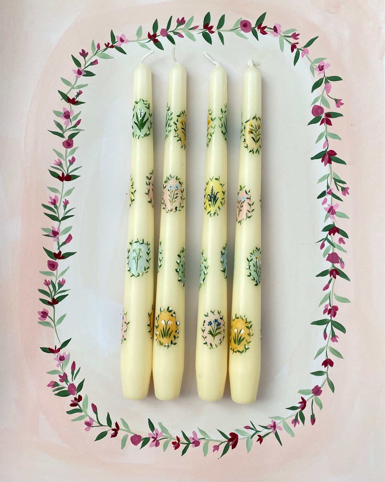 ORNA Hand Painted Miniature Flower Frame Candle