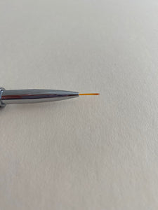 ORNA 11mm Detail Long Liner Brush